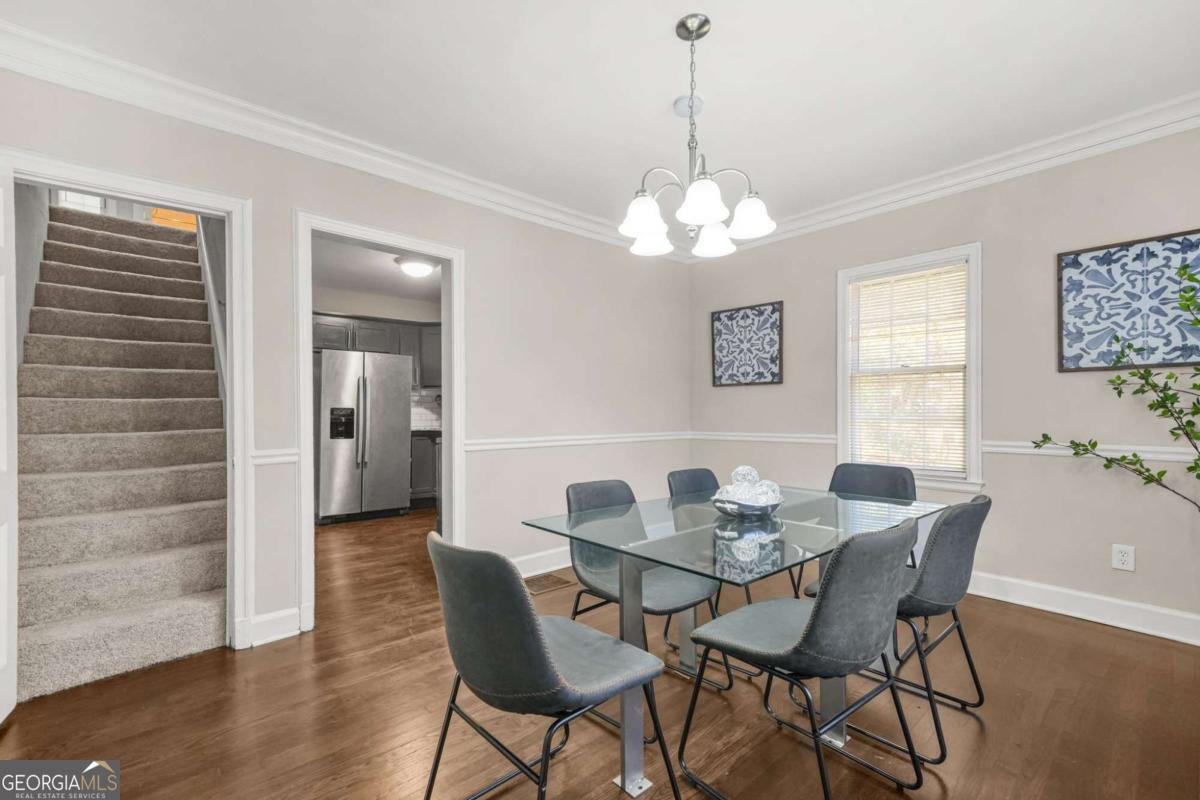 1563 MAYFLOWER Avenue Atlanta - 19