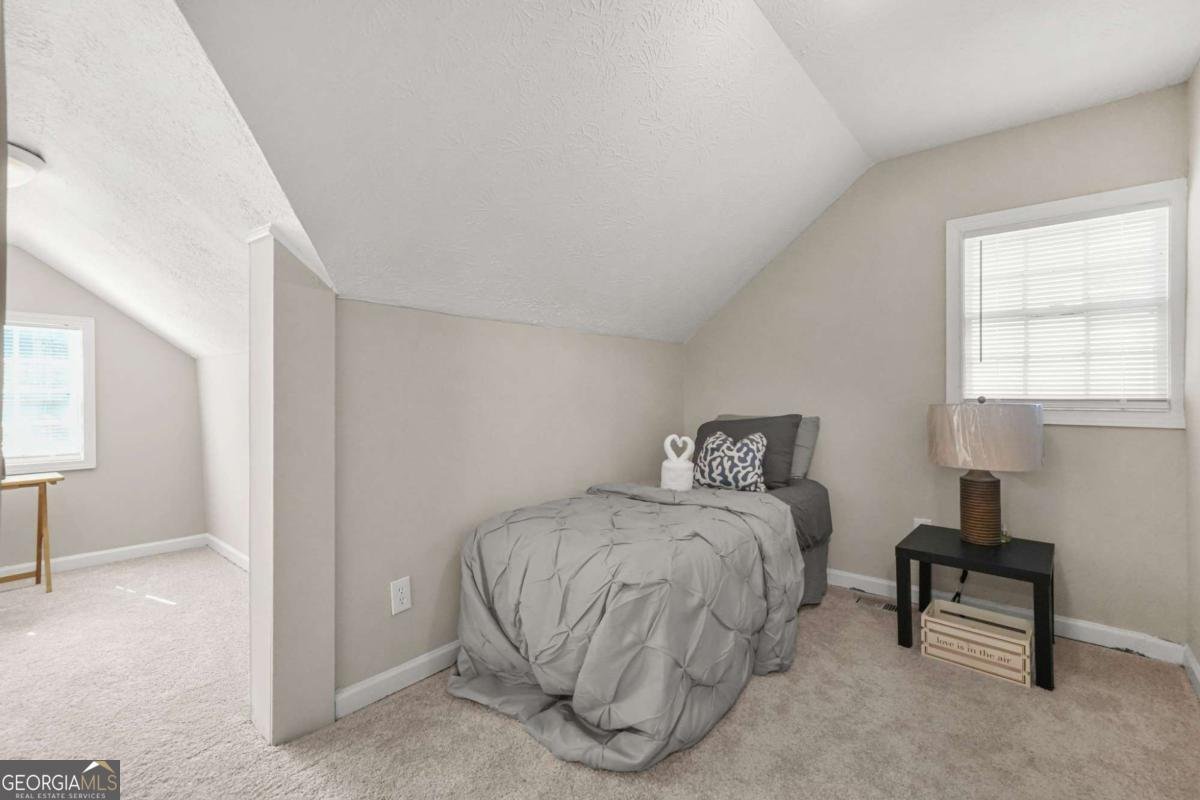 1563 MAYFLOWER Avenue Atlanta - 21