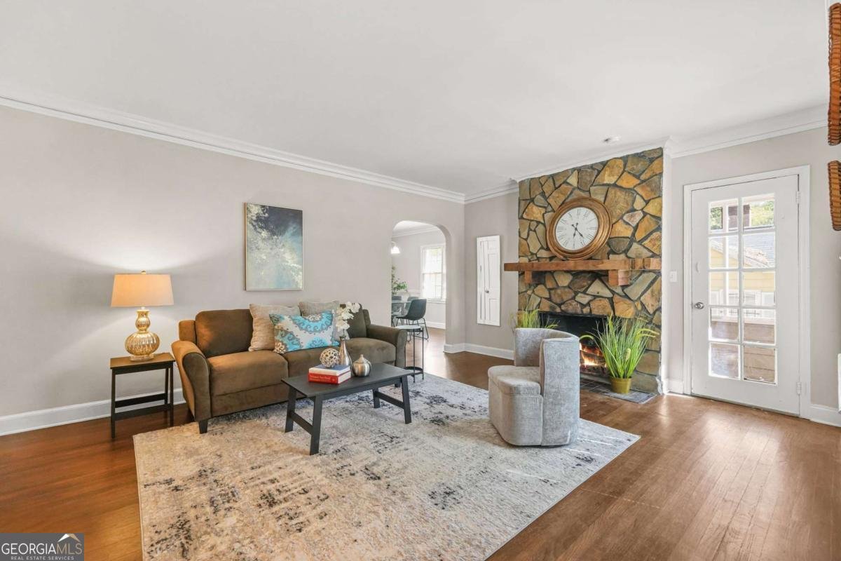 1563 MAYFLOWER Avenue Atlanta - 3