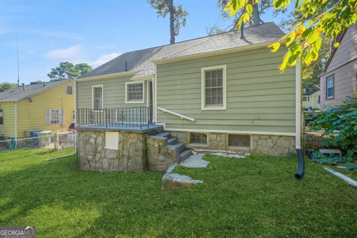 1563 MAYFLOWER Avenue Atlanta - 36
