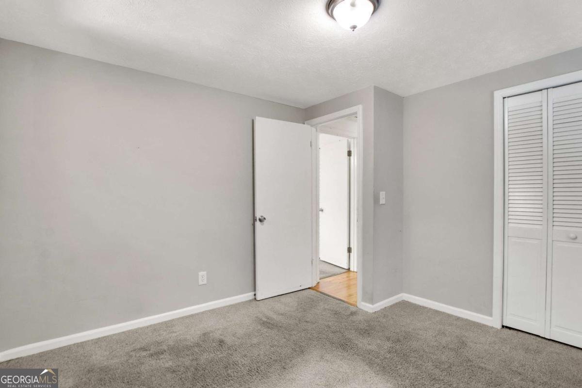 5835 Bear Drive Douglasville - 23
