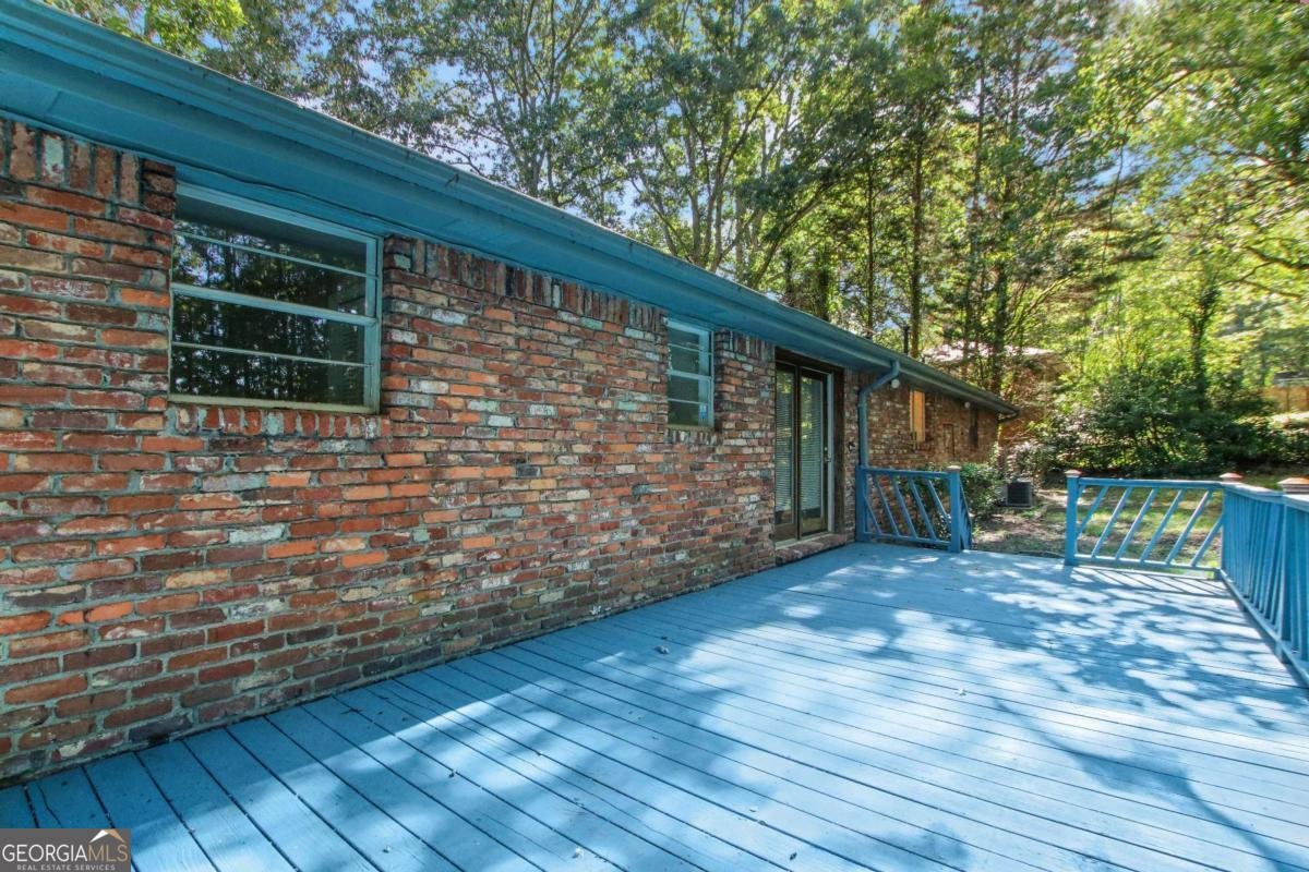 5835 Bear Drive Douglasville - 25