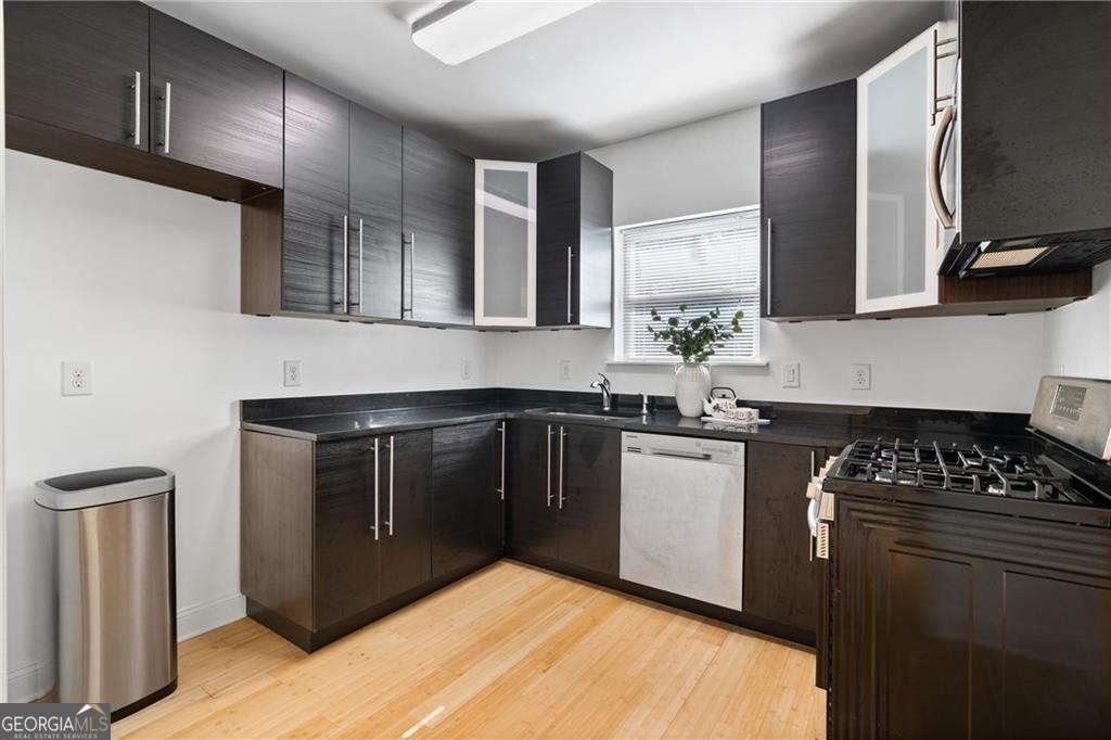 302 Summer Garden Drive Marietta - 24