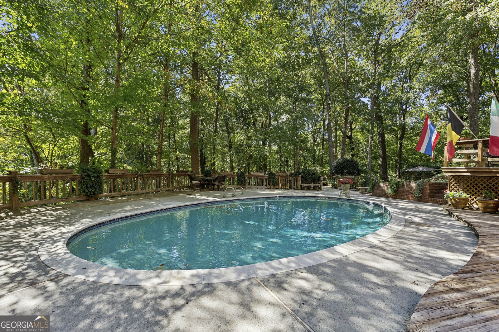290 Glen Lake Drive Atlanta - 39