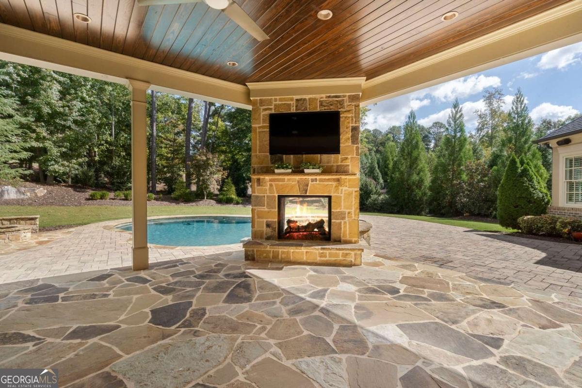 16143 Belford Drive Alpharetta - 30