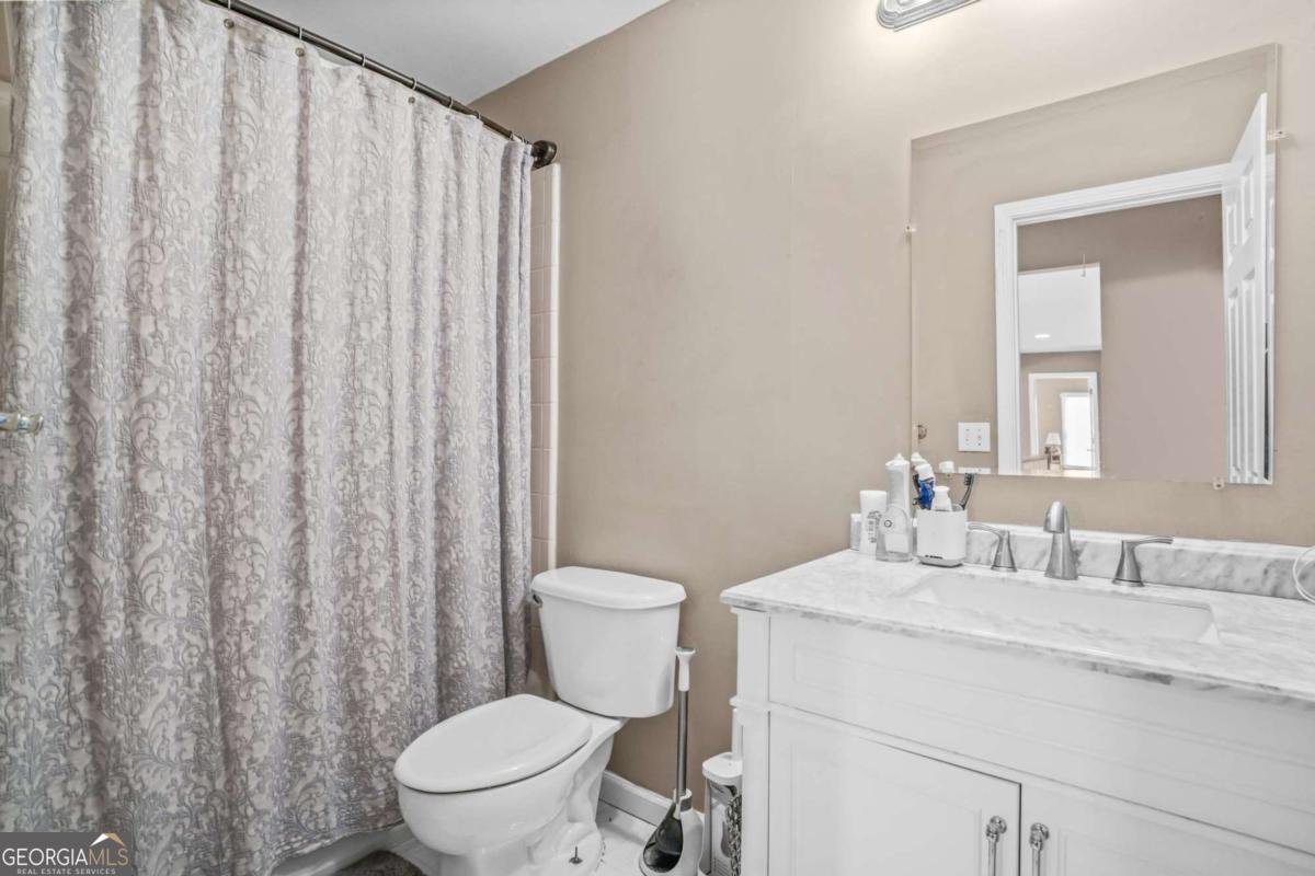 1812 Mountain Lake Drive Kennesaw - 30