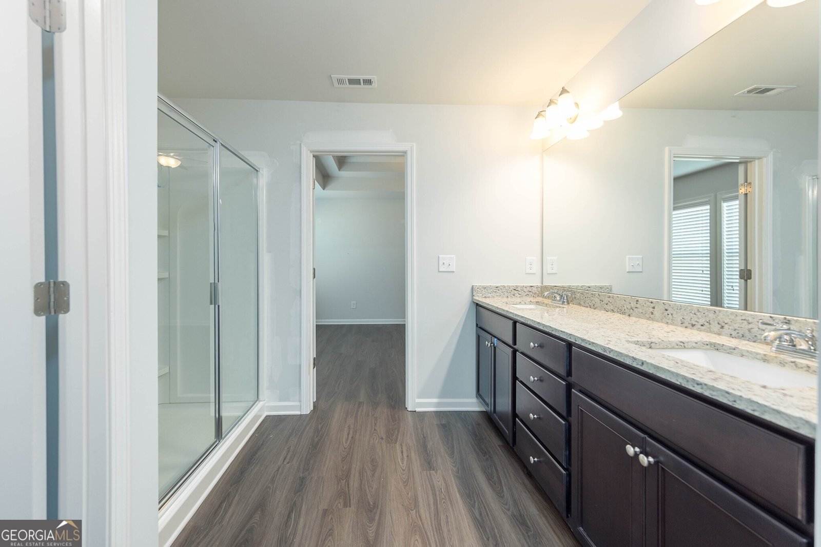 1112 Bartlett Trace Suwanee - 25