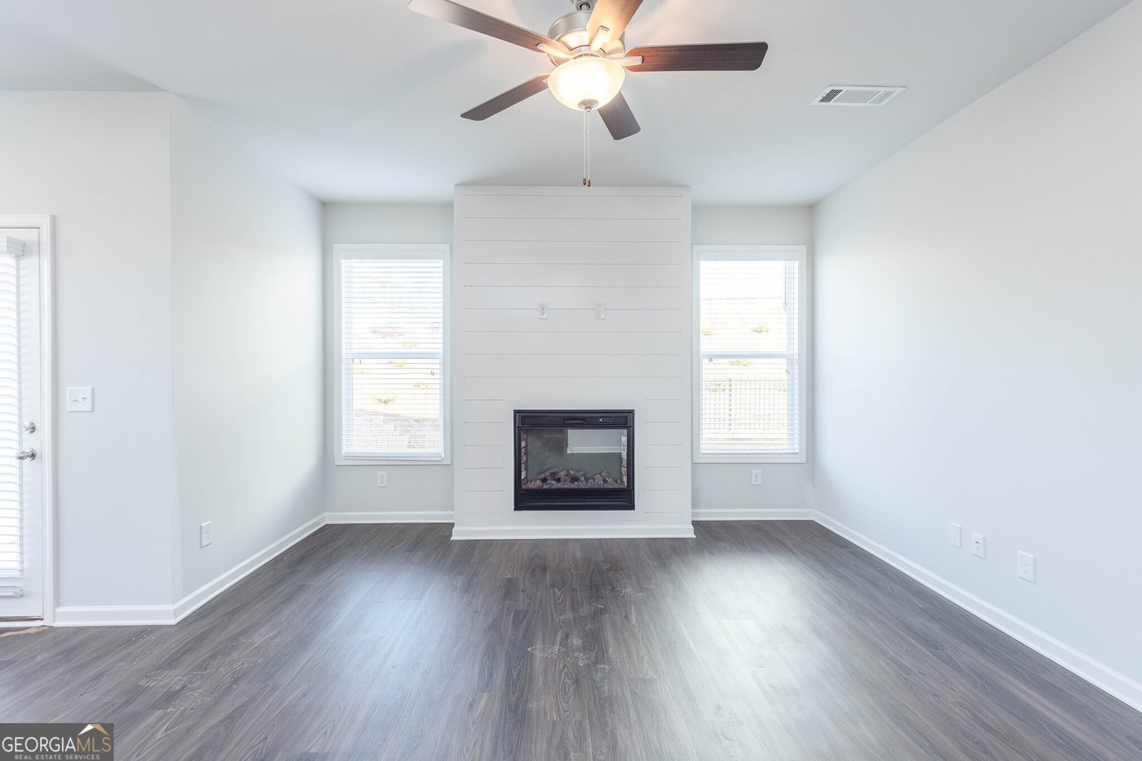 1112 Bartlett Trace Suwanee - 9