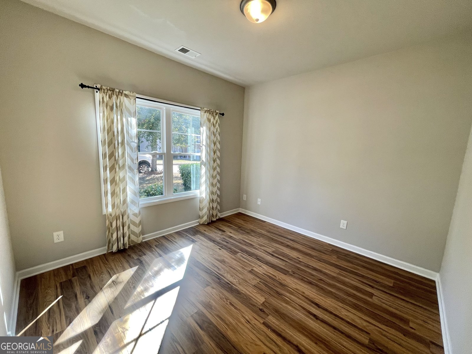 223 Patriots Way Griffin - Photo 60