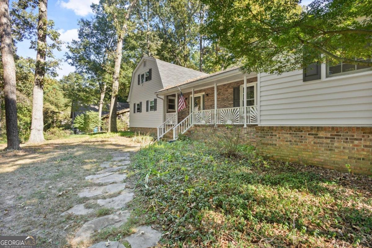 1676 Heritage Drive Snellville - 11
