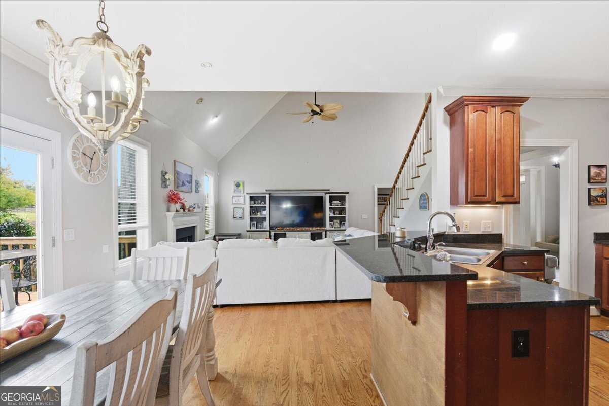 1041 Westminster Way Madison - 10