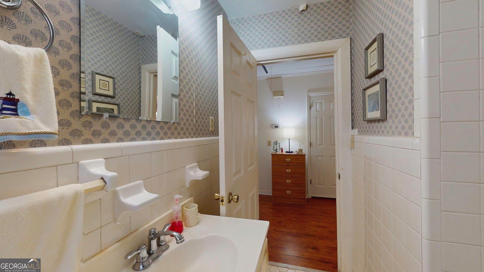 127 Stuart Avenue Lyons - 49