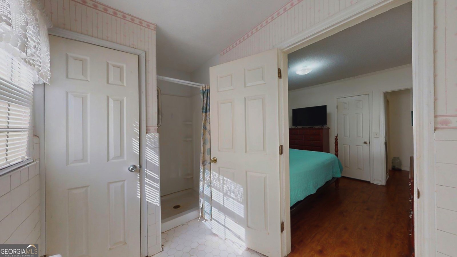 127 Stuart Avenue Lyons - 53