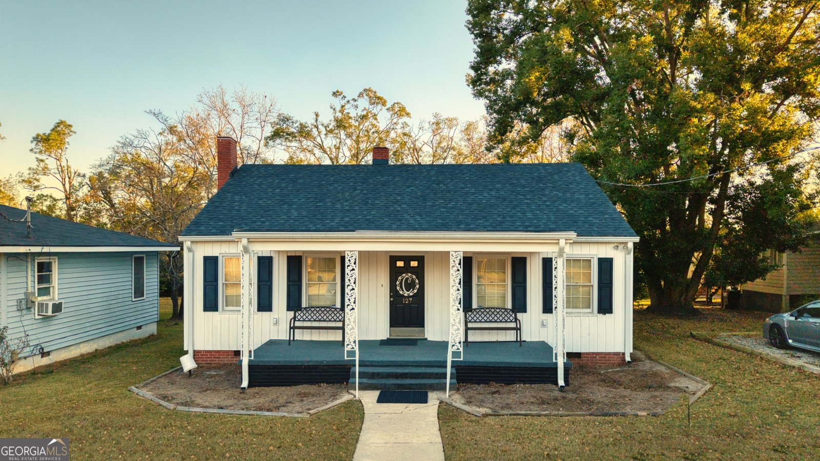 127 Stuart Avenue Lyons - 72