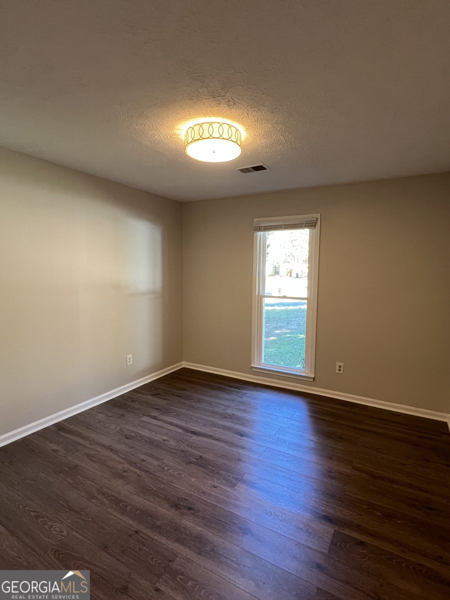 5712 Wesson Drive Ellenwood - 25