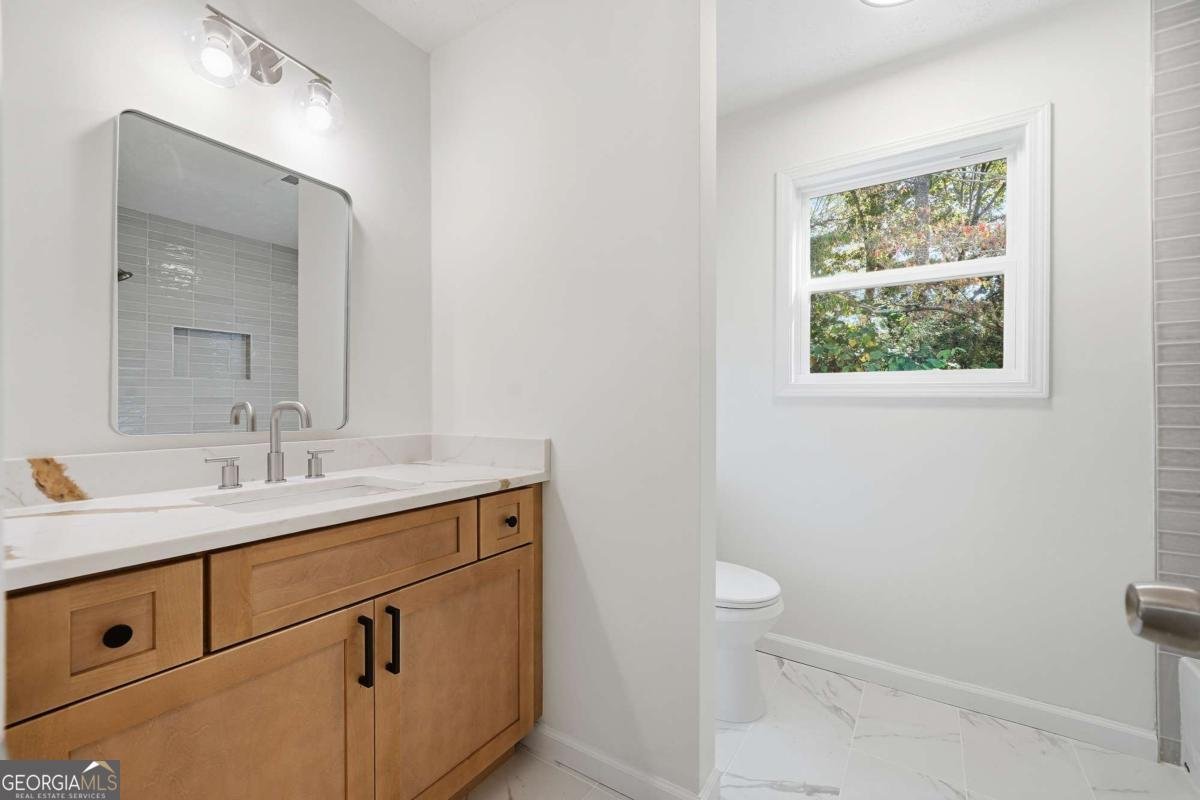 1367 Wenlock Edge Cove Stone Mountain - 18