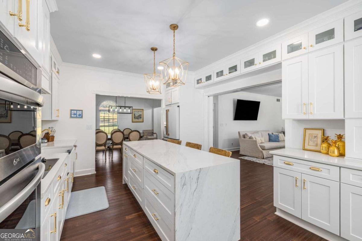 2126 Green Drive Marietta - 13