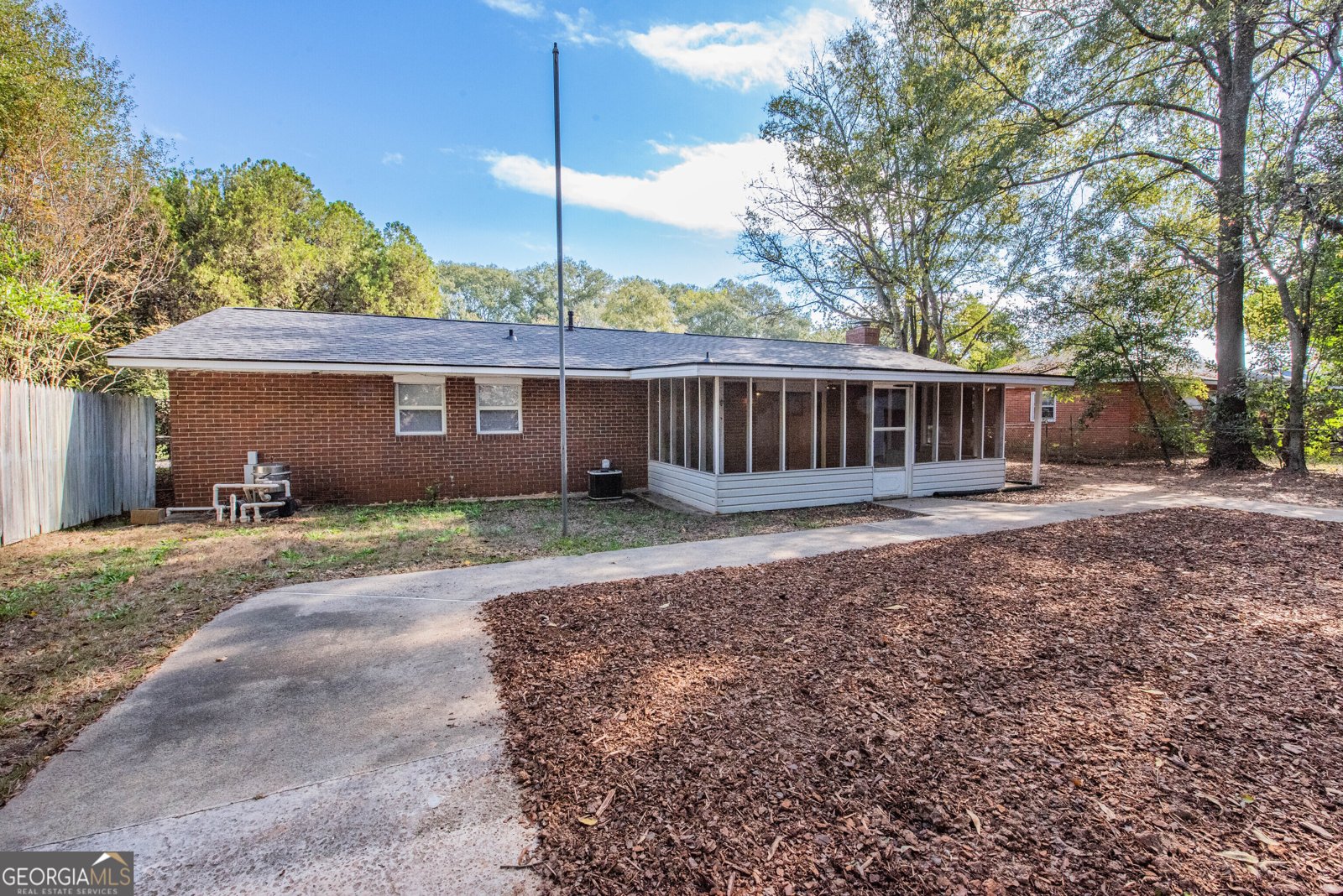 111 Briarwood Drive Warner Robins - 22