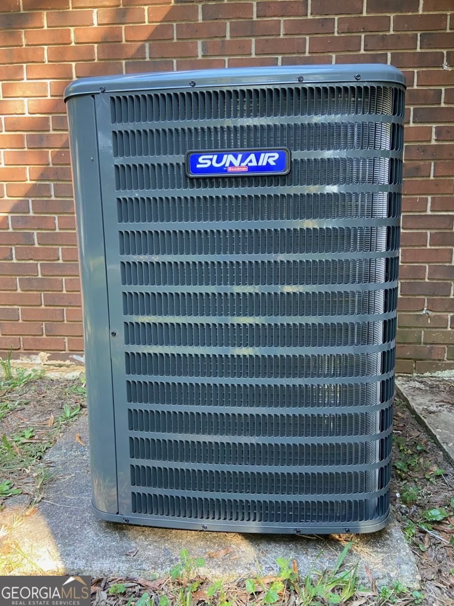 111 Briarwood Drive Warner Robins - 27