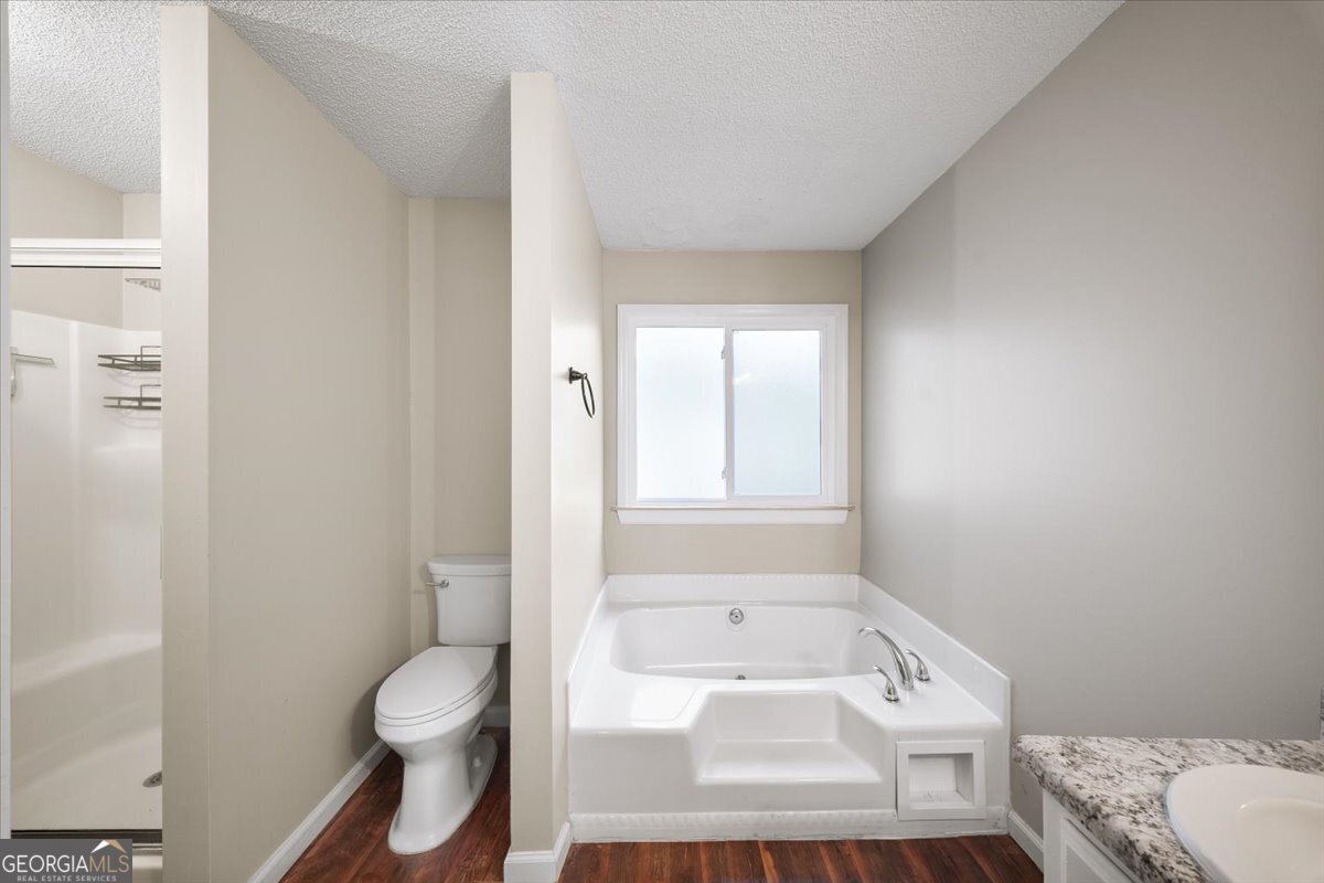 1528 Oakleaf Drive Auburn - 8