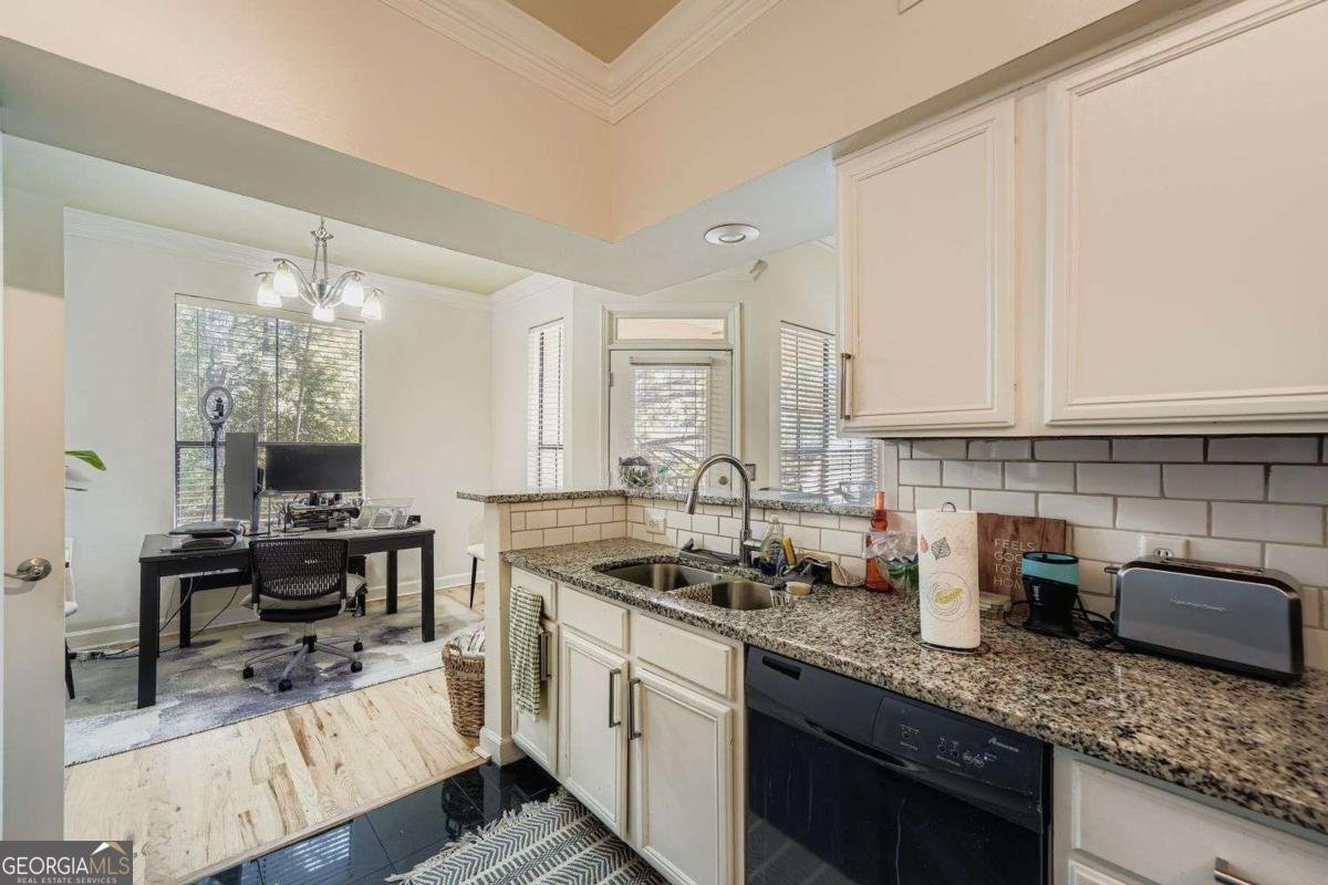 3777 Peachtree Road Brookhaven - 12