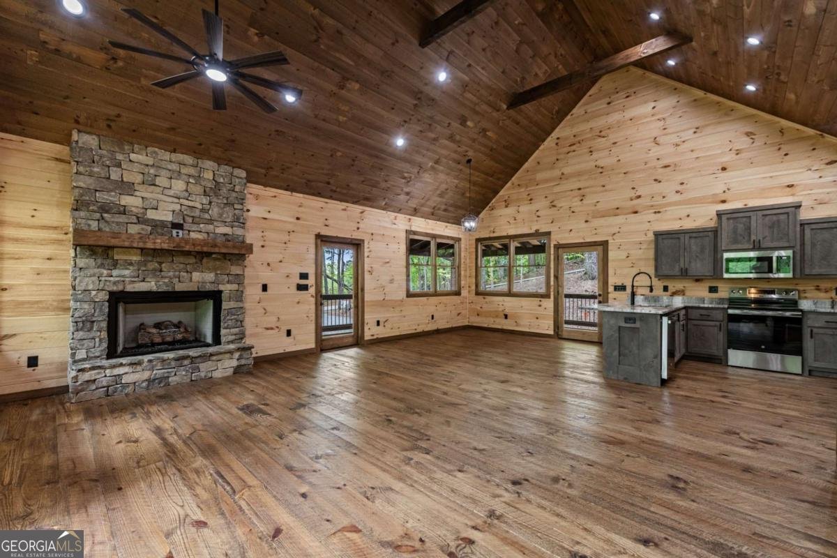 120 Green Ridge Road Blue Ridge - 41