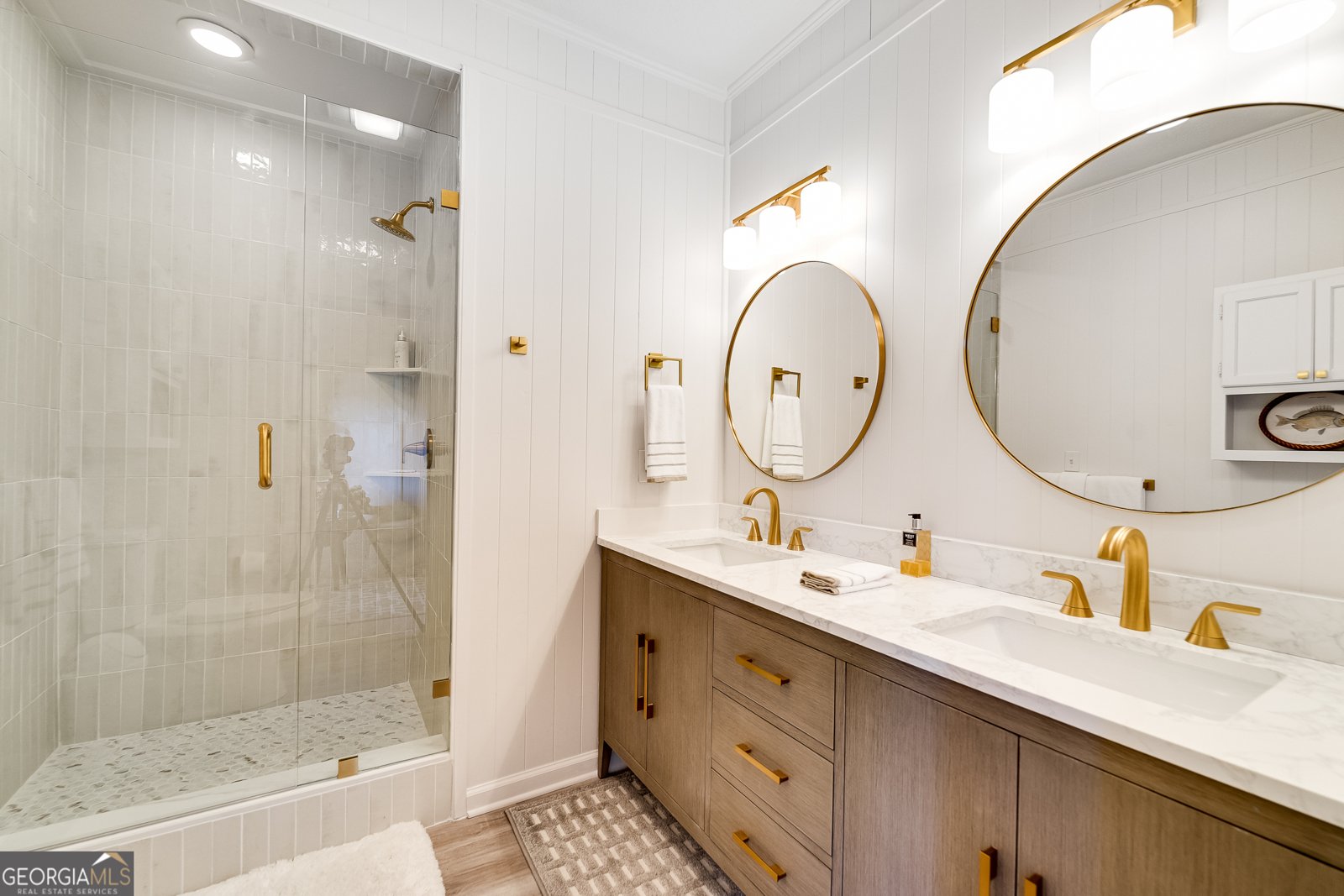 1349 Dicks Creek Road Clarkesville - 43