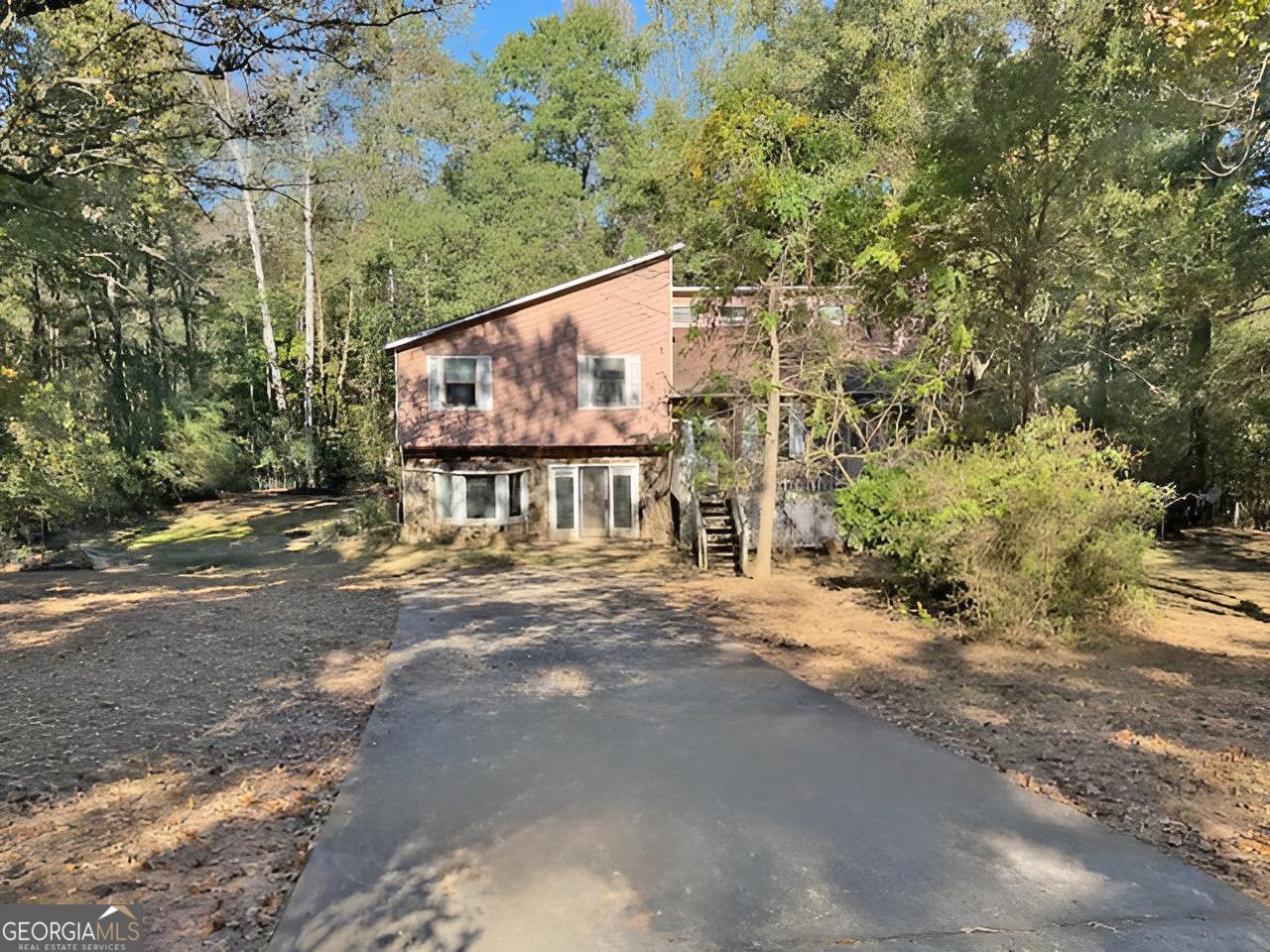 40 Judy Court Stockbridge - 1