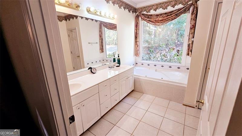 44 HIDDEN LAKES Court Newnan - 18
