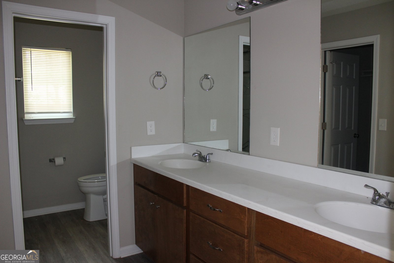 406 Old Brookfield Road Tifton - 5