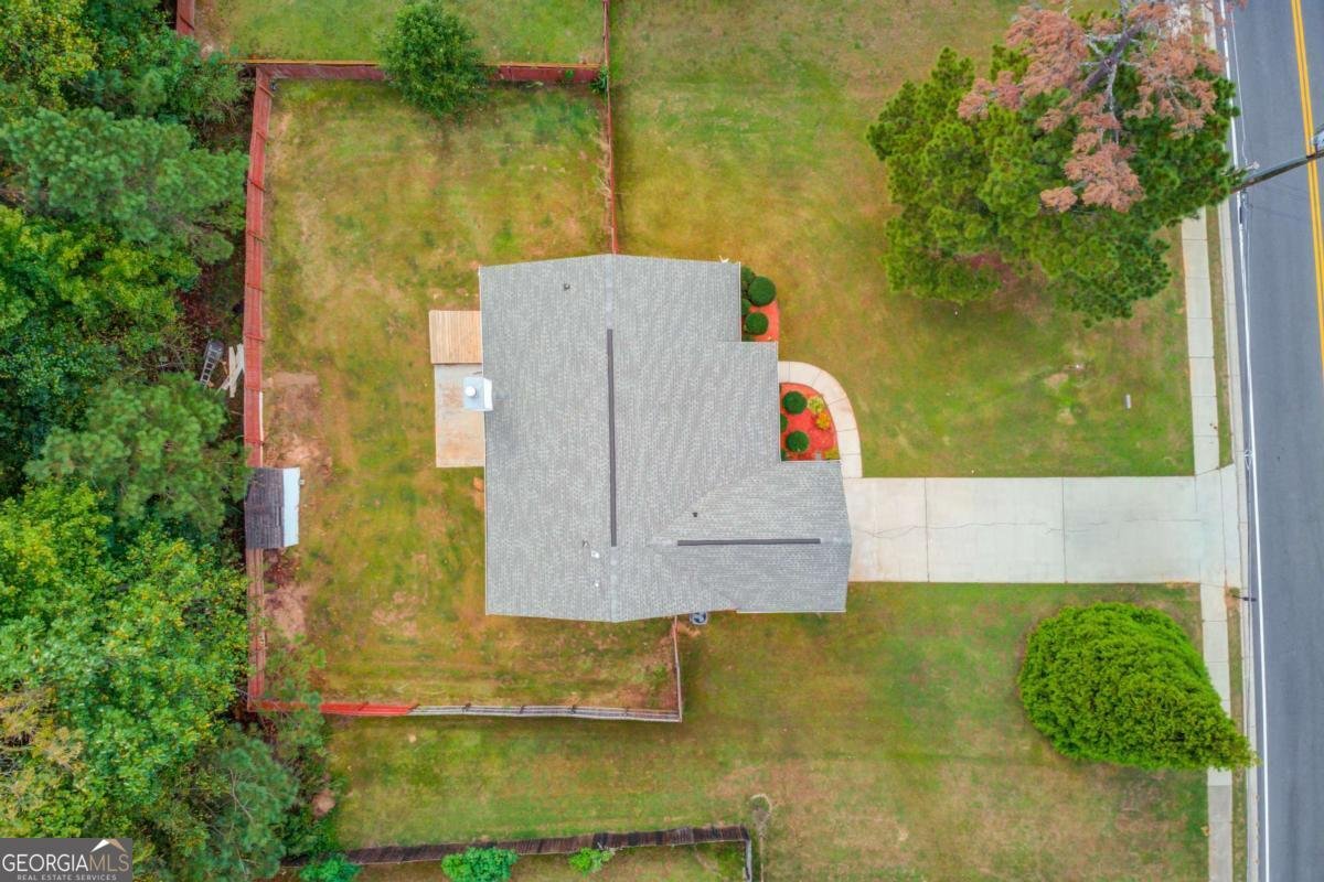 2221 Baker Carter Drive Loganville - 33