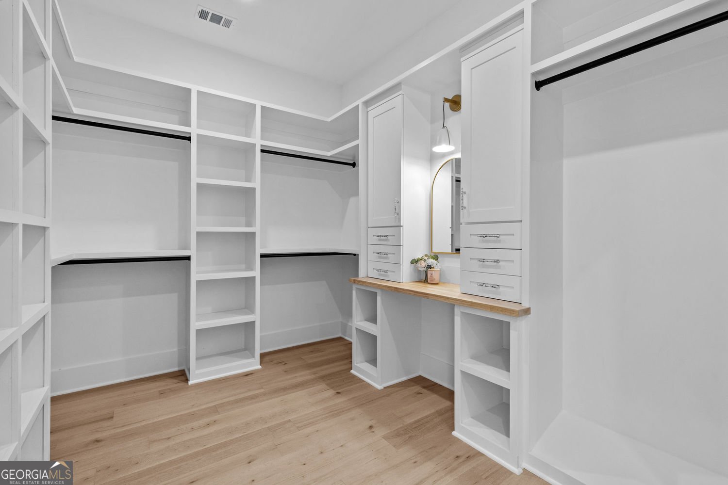 52 St Ives Circle Winder - 25