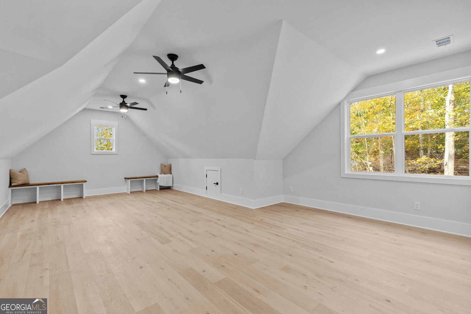 52 St Ives Circle Winder - 39