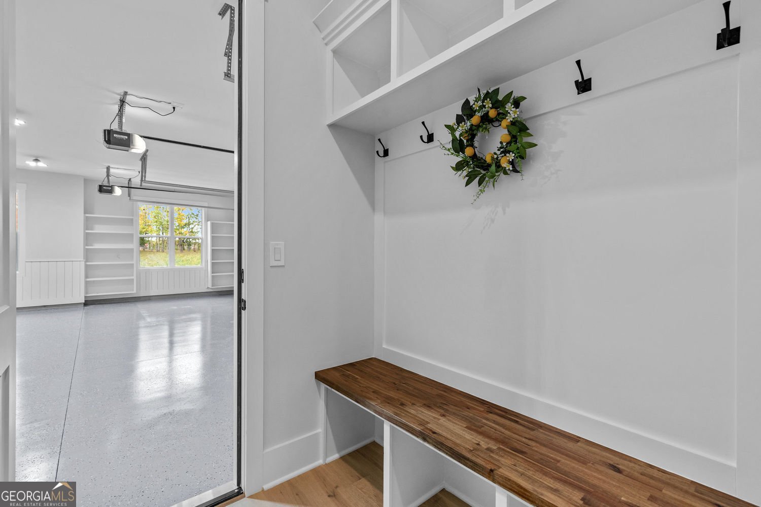 52 St Ives Circle Winder - 46