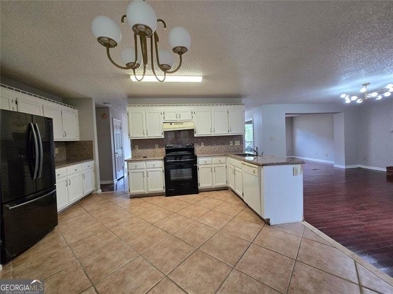 9533 CLEAR LAKE Douglasville - 17