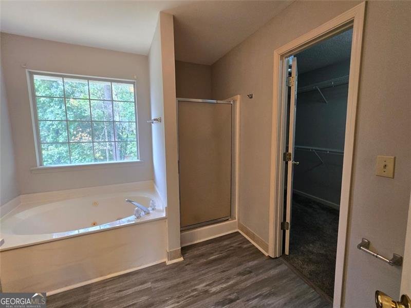9533 CLEAR LAKE Douglasville - 27