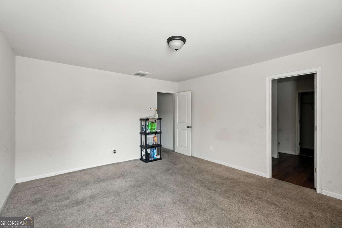 7369 Saint Peter Way Fairburn - 16