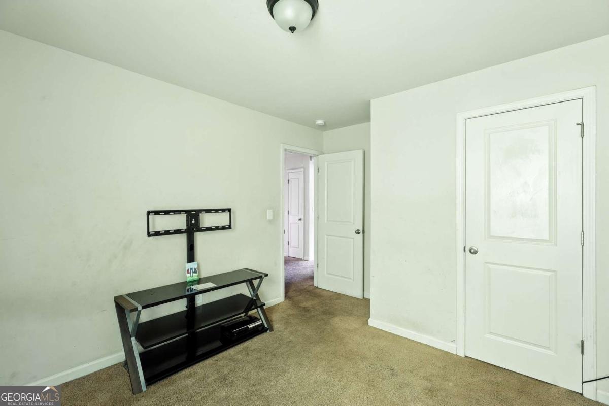 7369 Saint Peter Way Fairburn - 23