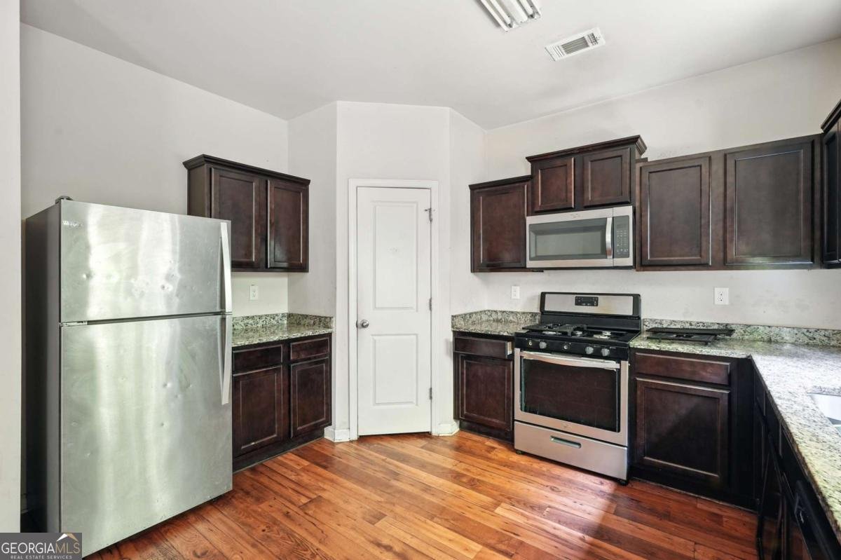 7369 Saint Peter Way Fairburn - 6