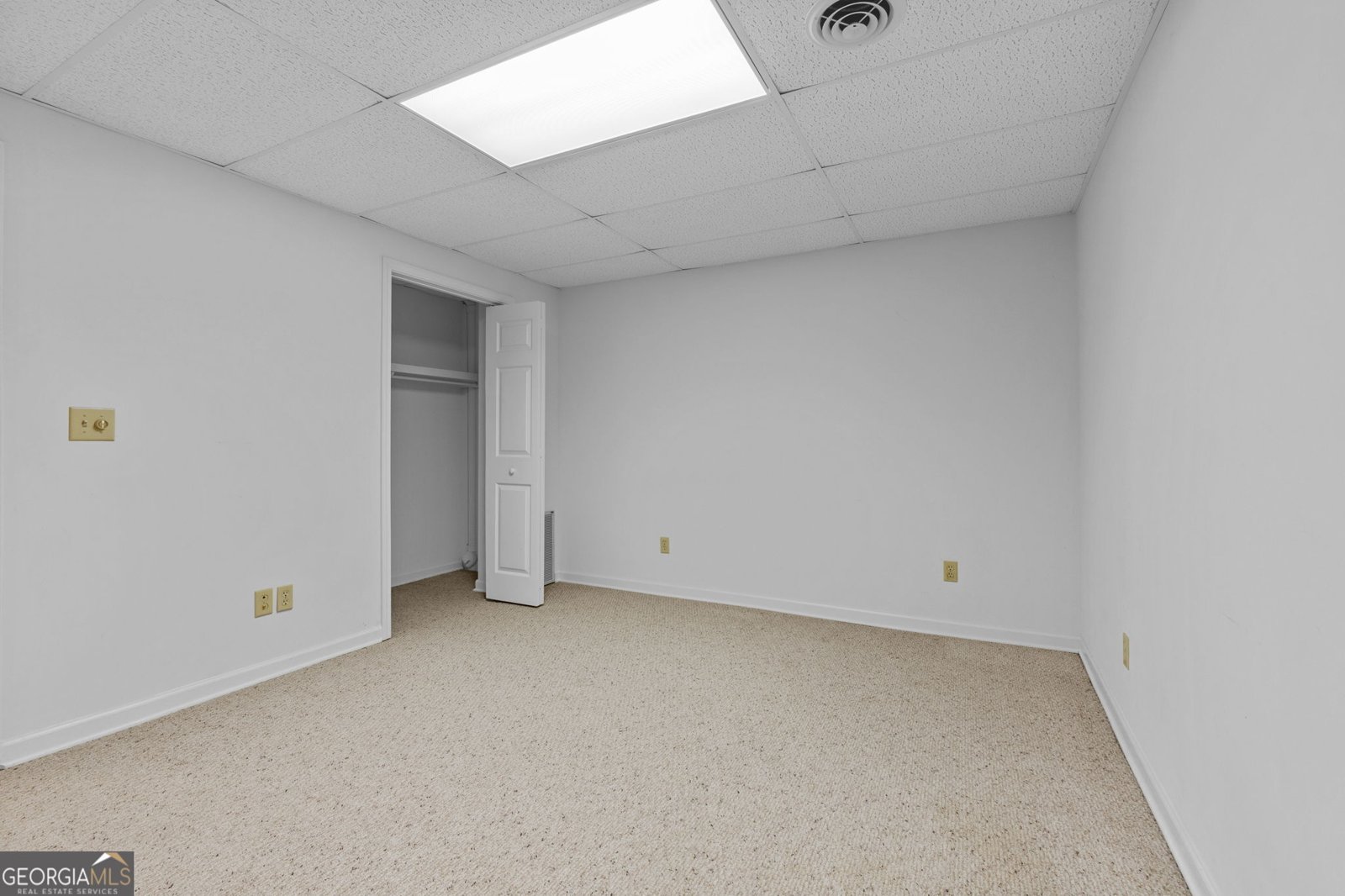 234 Hampton Shores Drive Hampton - 37
