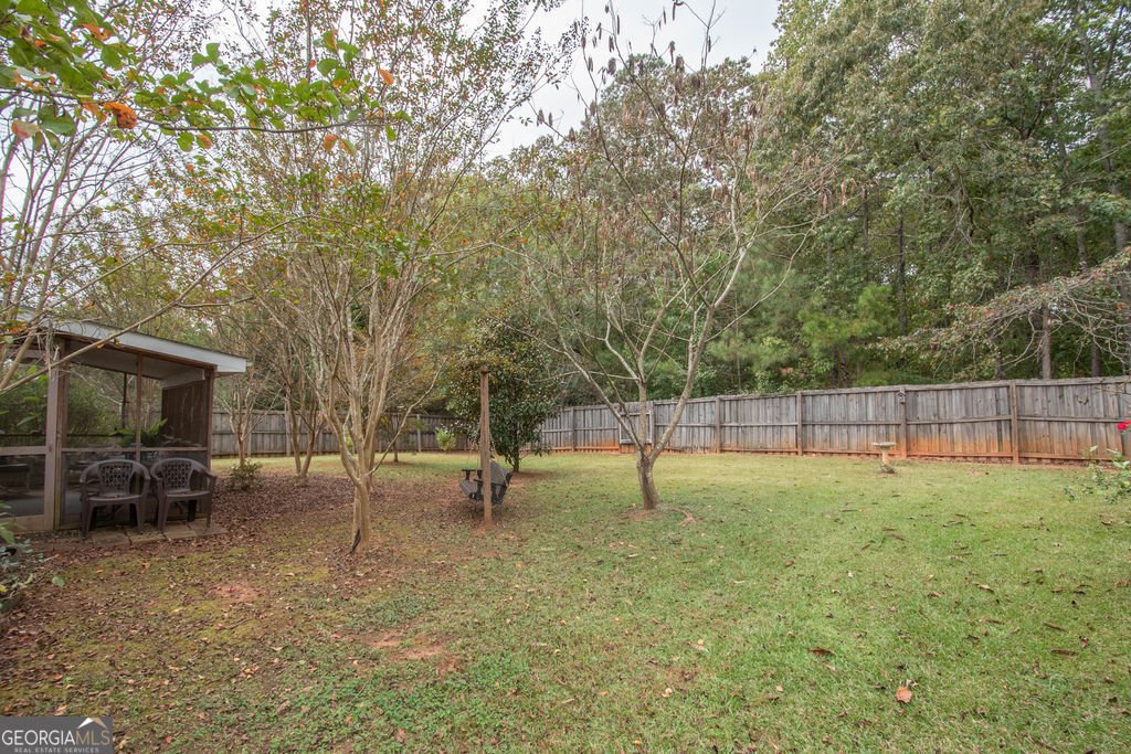 37 Canterbury Drive Grantville - 16