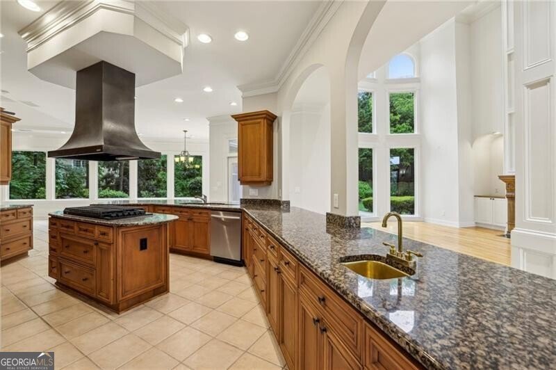 2503 Regency Lake Drive Marietta - 2