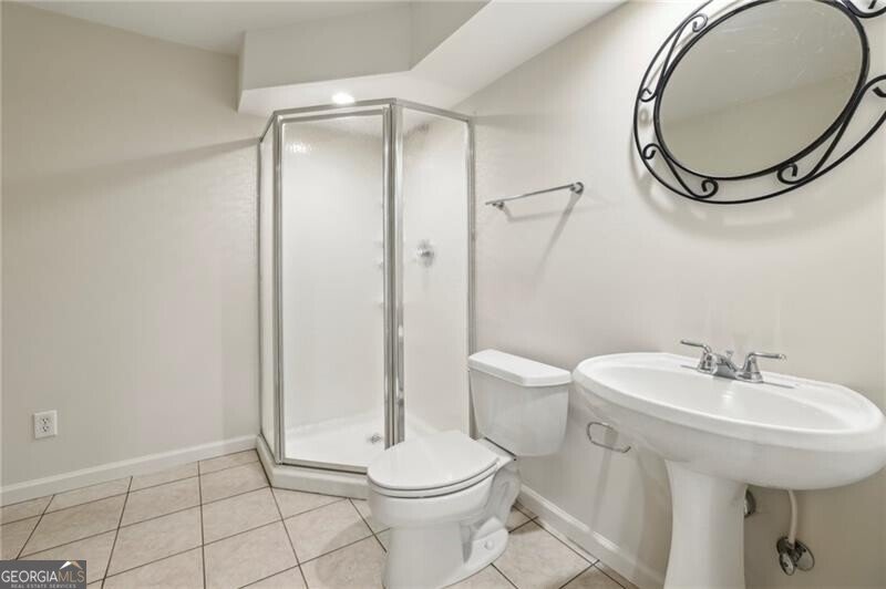 2503 Regency Lake Drive Marietta - 31