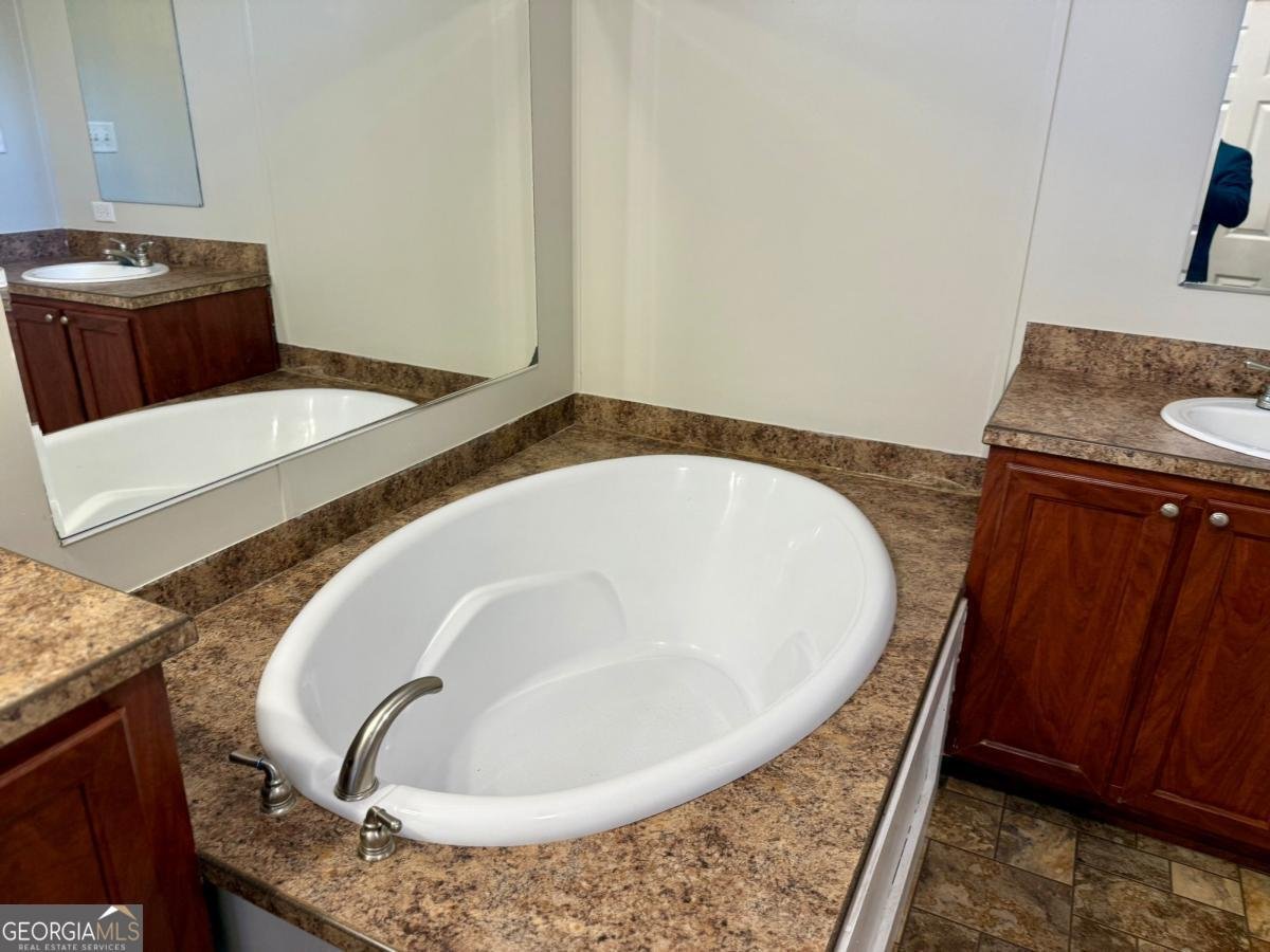 1093 Lawrence Church Road Pembroke - 20