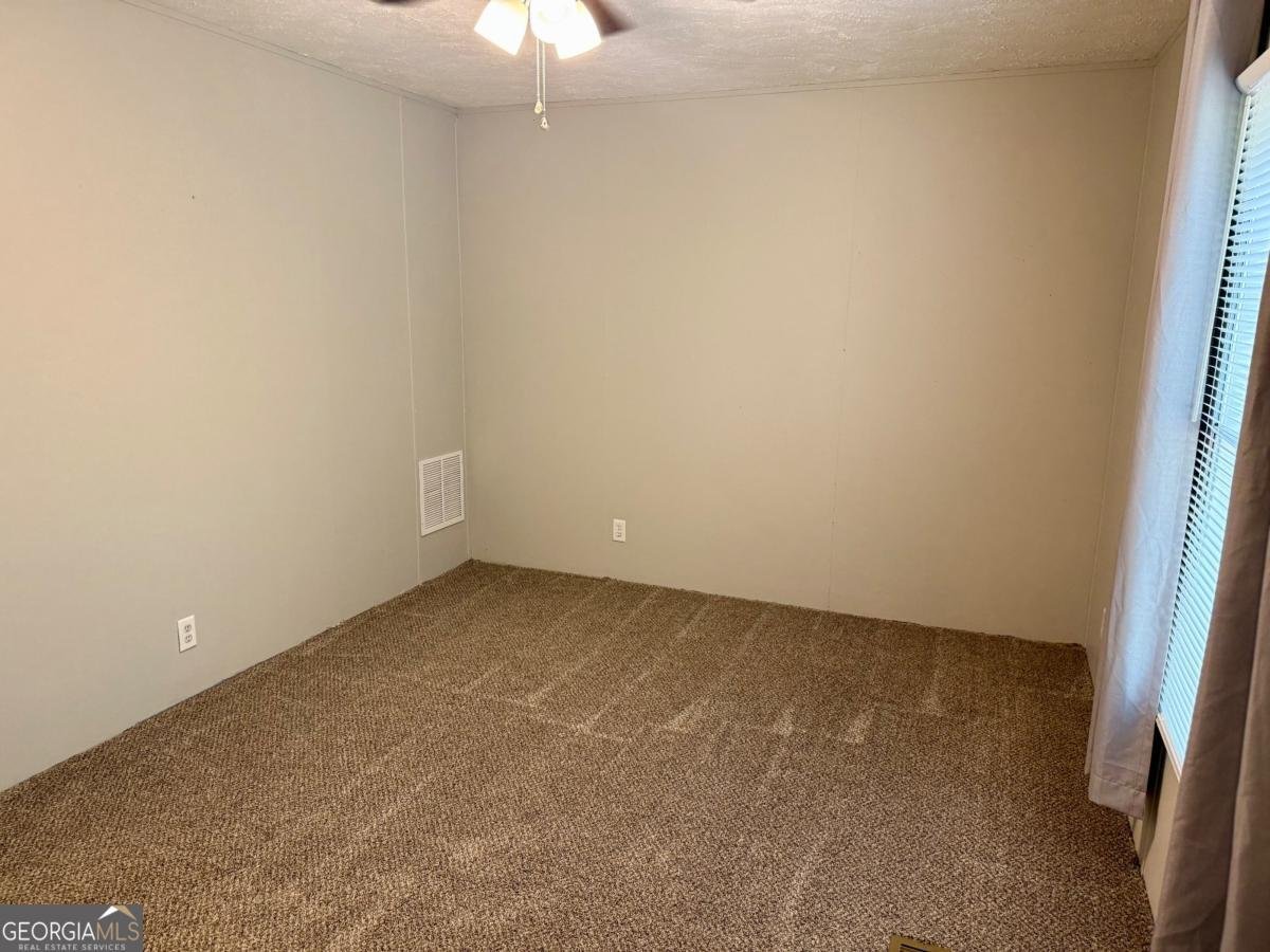 1093 Lawrence Church Road Pembroke - 27