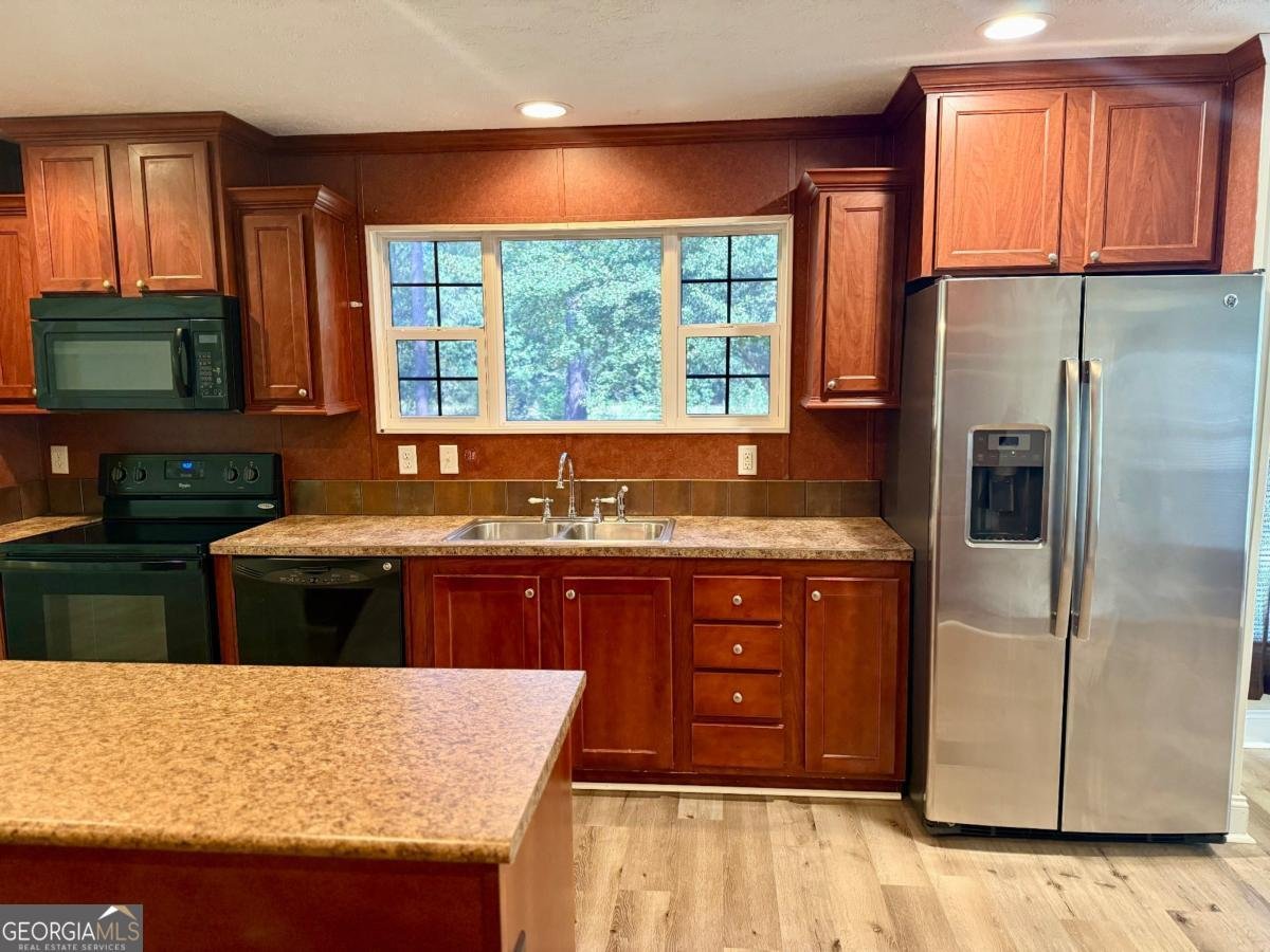 1093 Lawrence Church Road Pembroke - 3