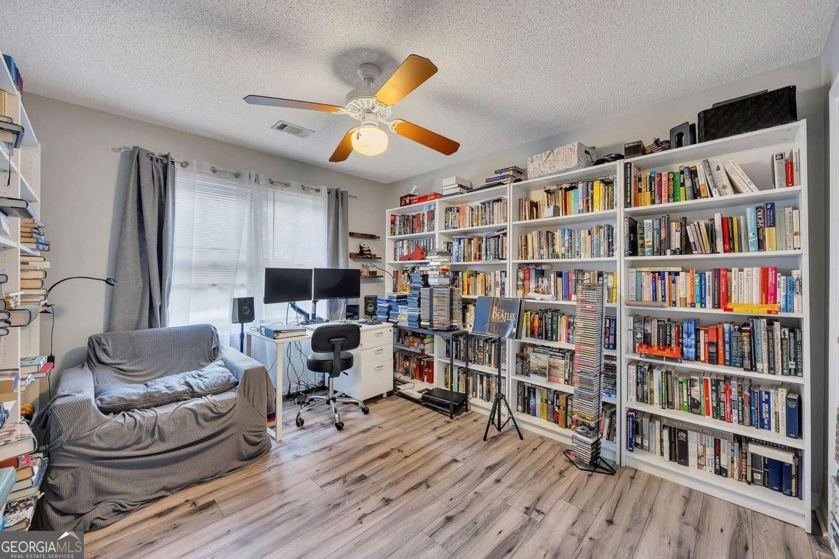 131 Banyon Court Dallas - 24