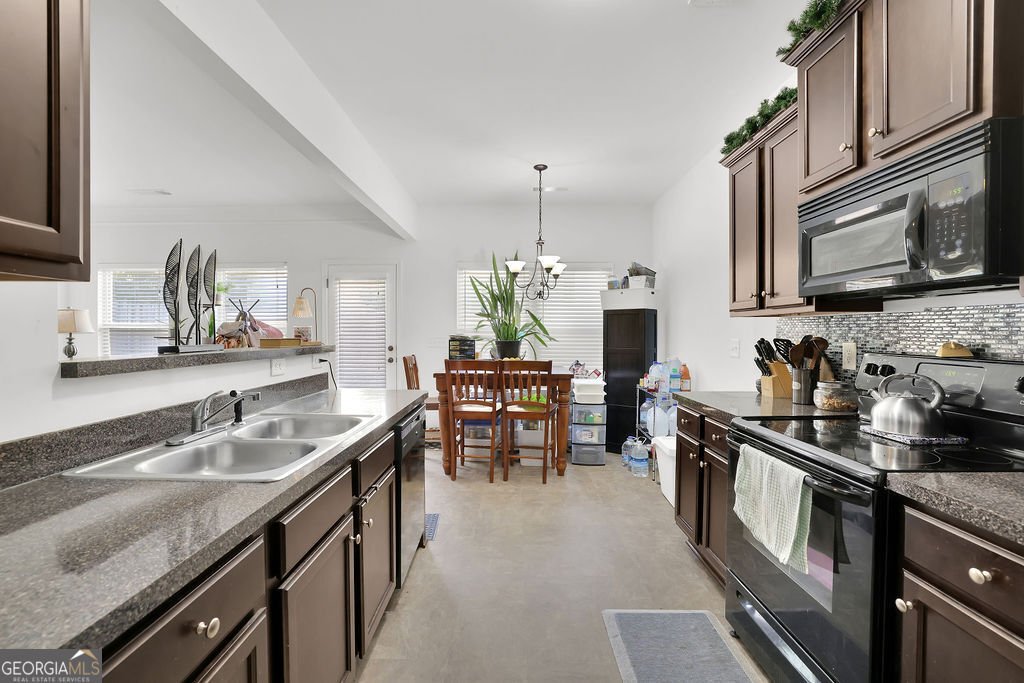 288 Valley Crossing Canton - 13