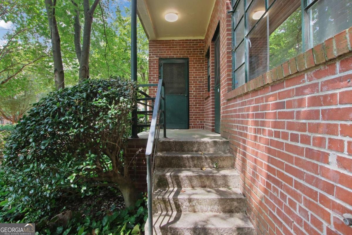 1174 Briarcliff Road Atlanta - 26