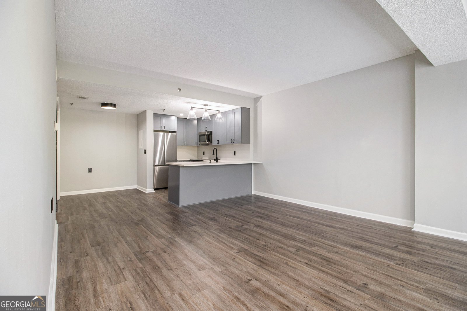 1800 Clairmont Lake Decatur - 10